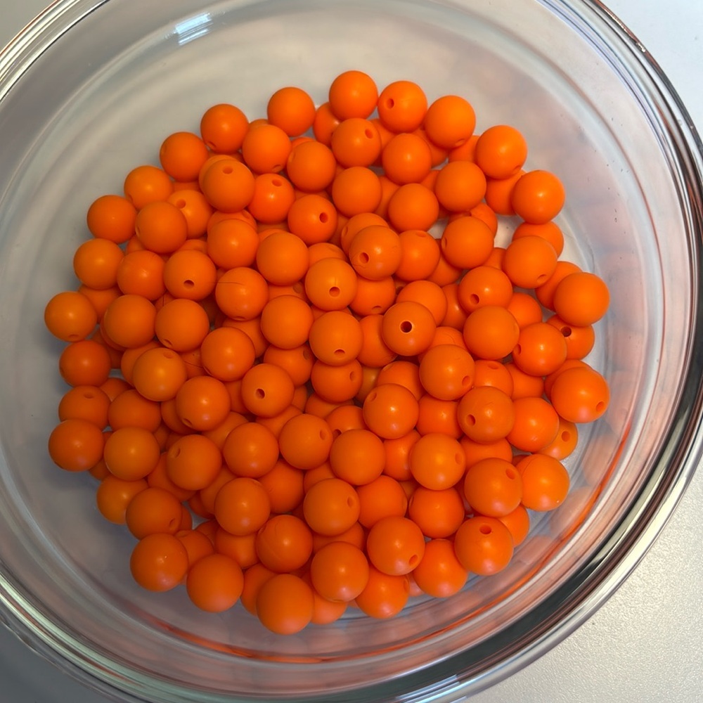 200 Qty 12mm orange Color Silicone Beads
